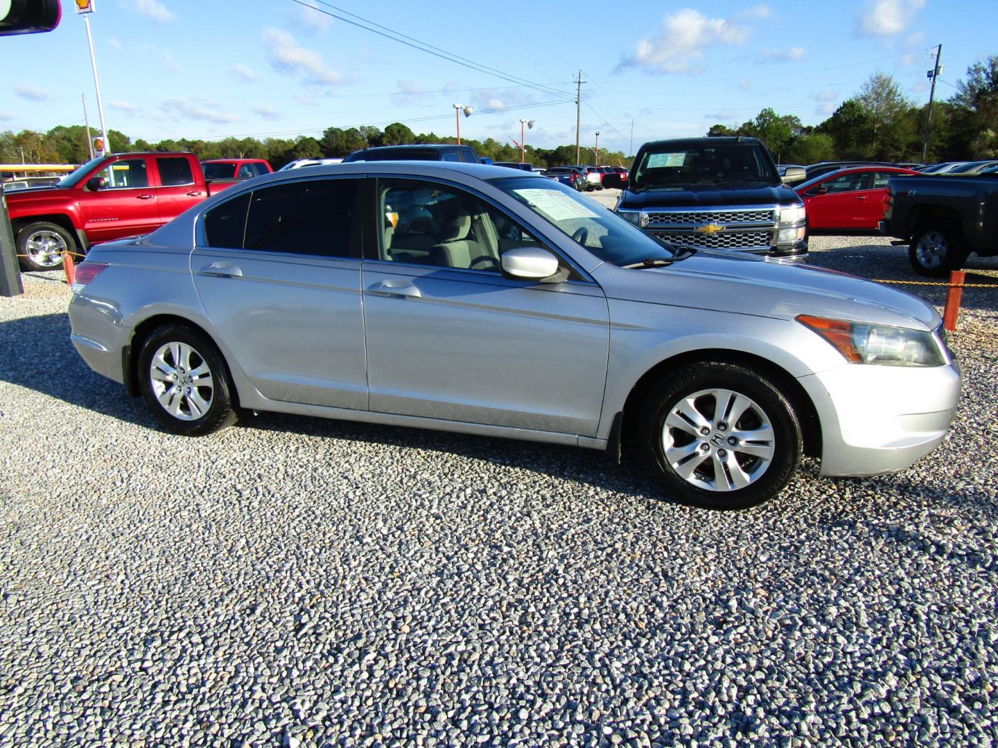 2008 Silver /Gray Honda Accord LX-P Sedan AT (1HGCP264X8A) with an 2.4L L4 DOHC 16V engine, Automatic transmission, located at 15016 S Hwy 231, Midland City, AL, 36350, (334) 983-3001, 31.306210, -85.495277 - Photo#0